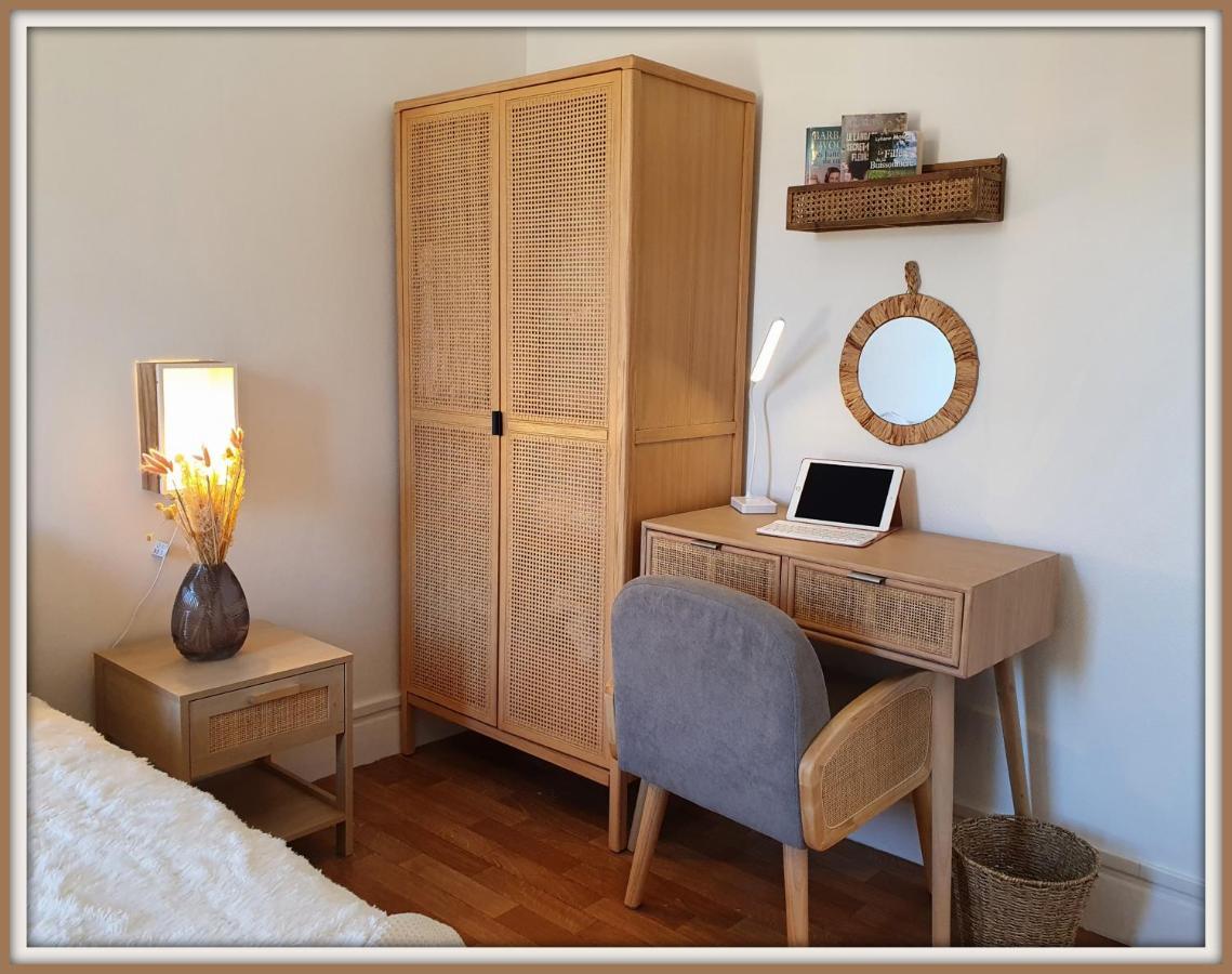 Maison Du Bonheur L Art De Vivre A La Francaise Logement Entier Avec Parking Sainte-Savine Buitenkant foto
